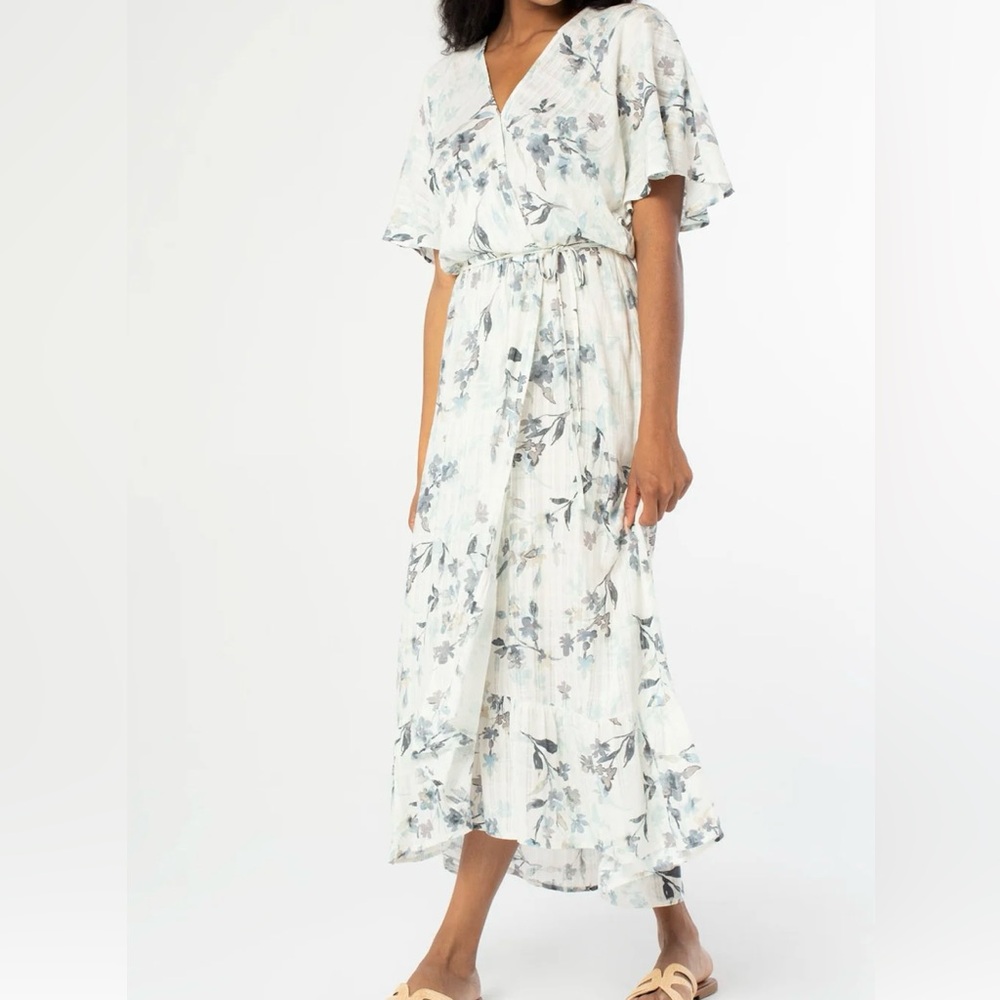 Floral Maxi Dress in White and Blue